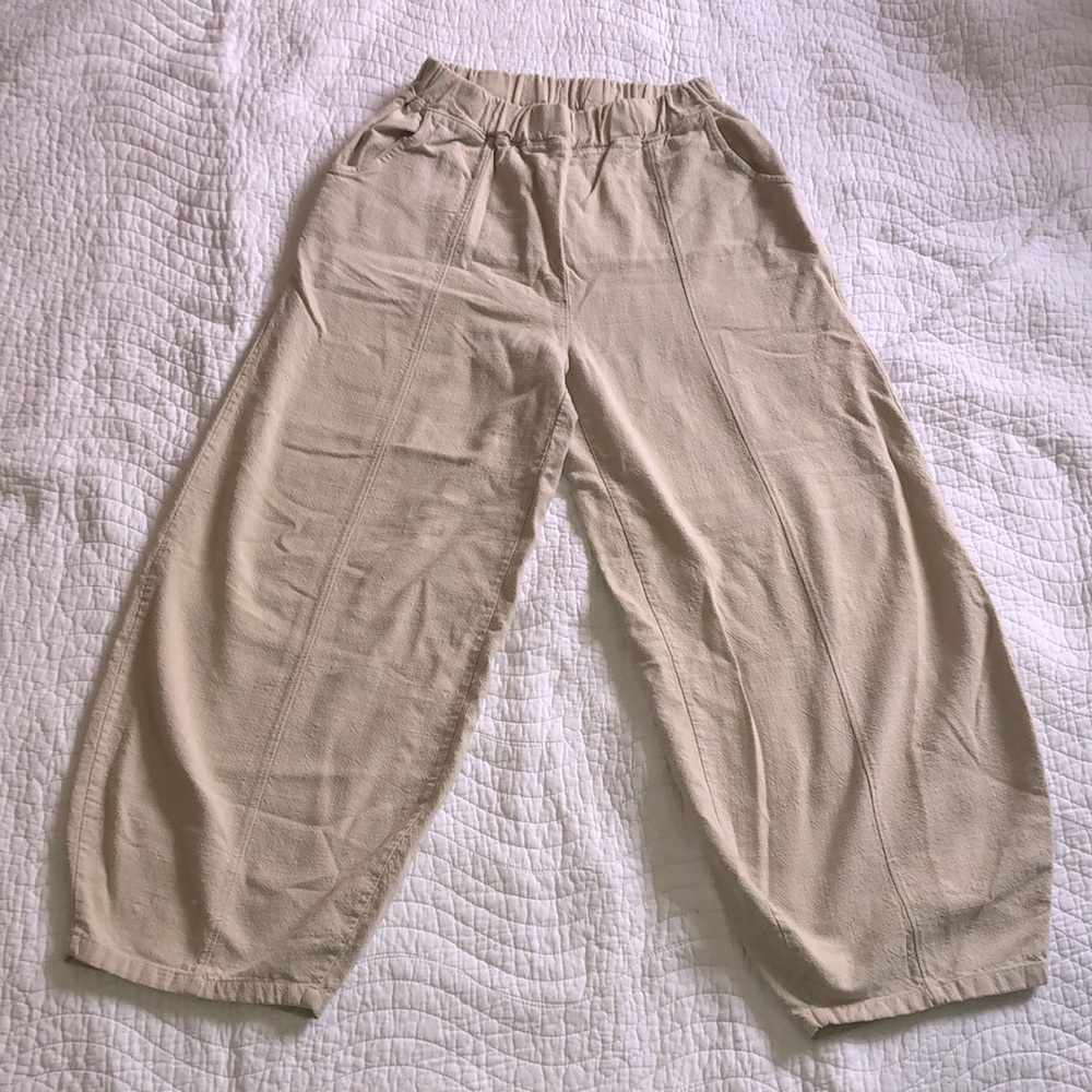 Cotton cream colored high waist elastic balloon pants